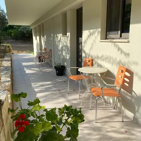 Mirovigli Family Appartement Lépedha